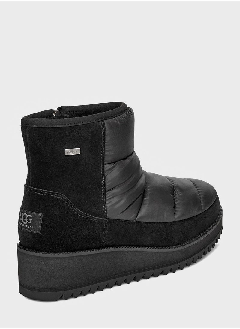 UGG - Ridge Mini Snow Boot - Image 1