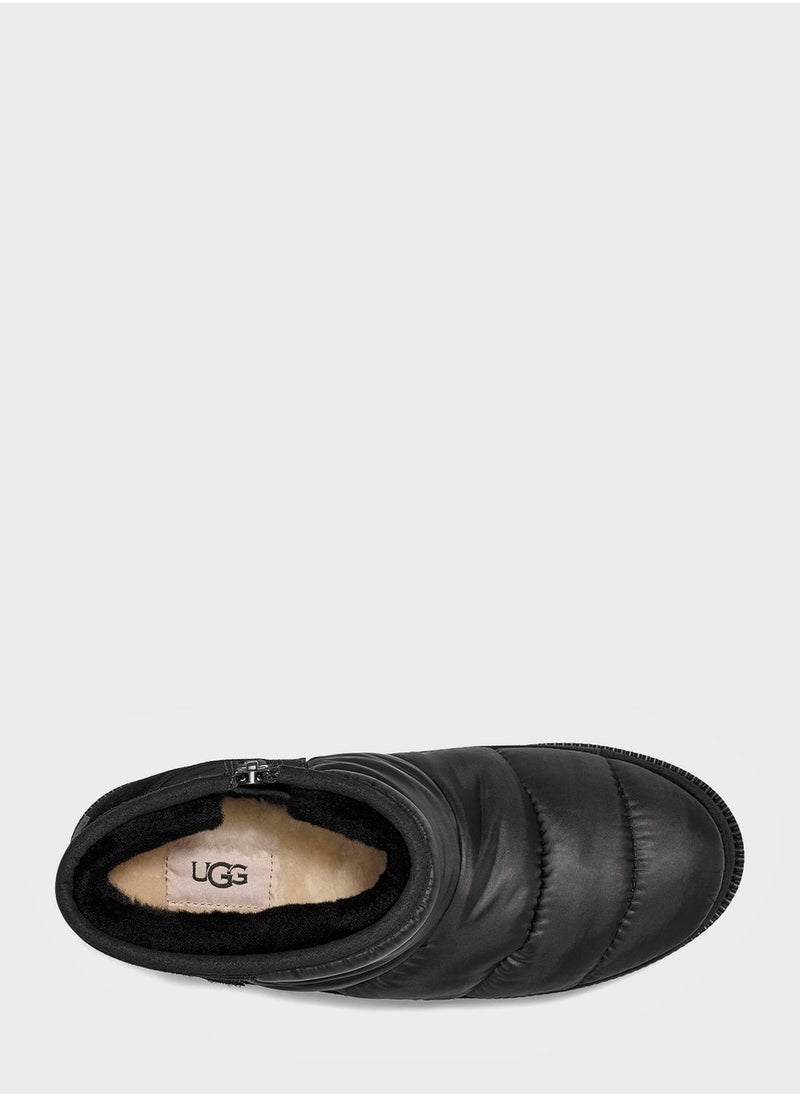 UGG - Ridge Mini Snow Boot - Image 1