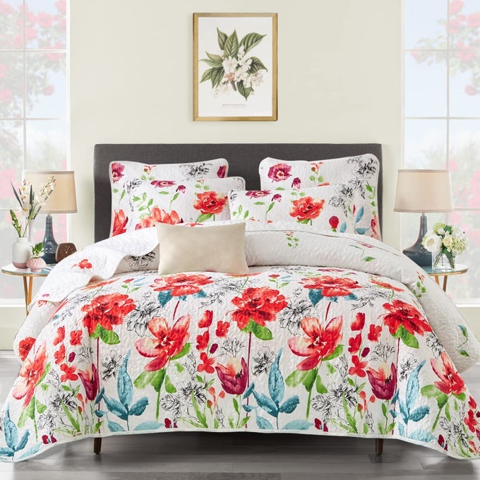 3 PIECE QUEEN REVERSIBLE FLORAL QUILT SET WHITE RED GREEN COLORFUL SOFT MICROFIBER LIGHTWEIGHT AUTUMN WINTER COVERLET RED FLOWERS ADULT BEDSPREAD FOR ALL SEASON 1 QUILT 2 PILLOW SHAMS
