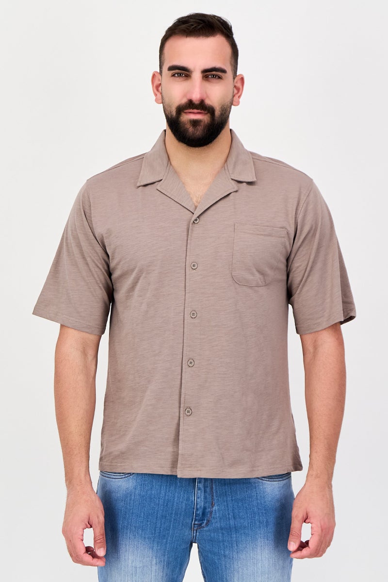 Aeropostale قميص رجالي عادي بقصة مريحة بأكمام قصيرة، طيني - Image 1