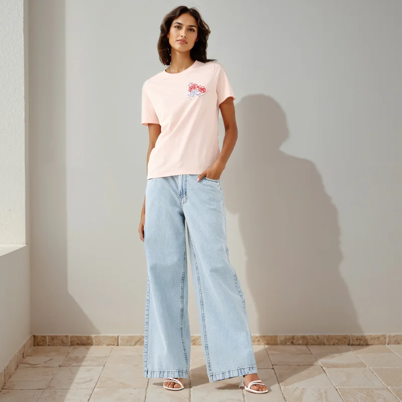 Splash FAV Floral Sketch Art Print T-shirt