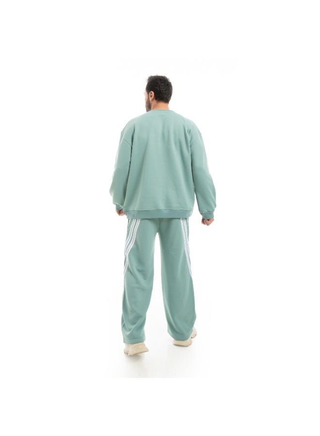 Caesar Men's Milton winter tracksuit with a striped design on the pants - Image 3