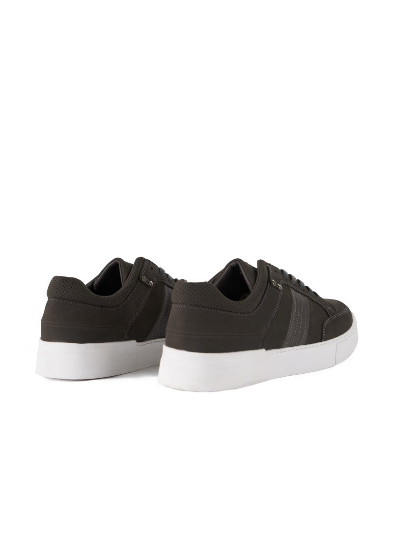 ZELDA - Low Top Sneaker - Image 1