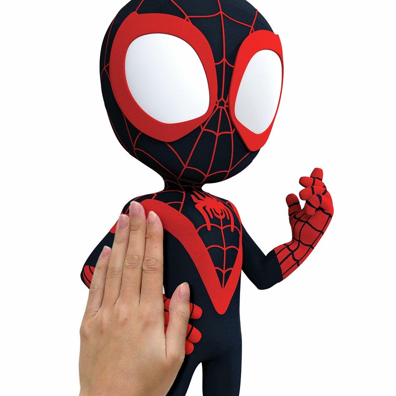 RoomMates RMK4925SCS Spidey and His Amazing Friends Peel and Stick Wall Decals  red  Yellow  Blue  Green  Orange  Purple - Image 4