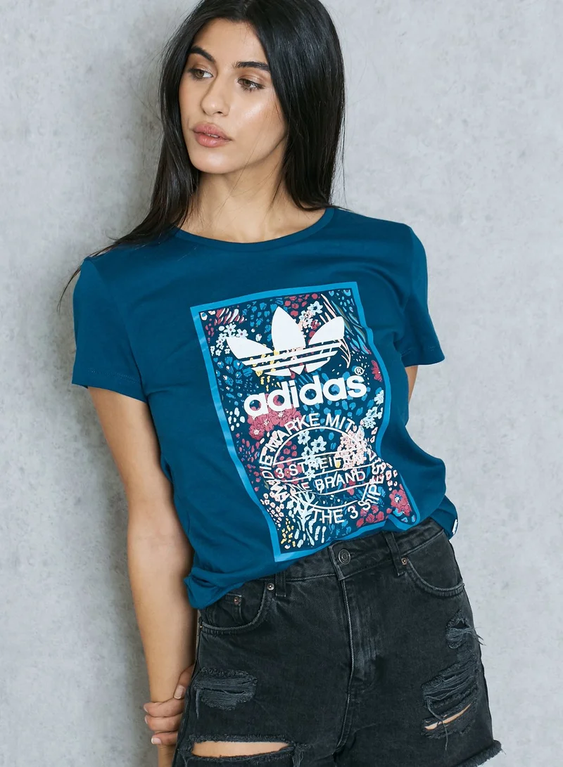 adidas Originals Trefoil Logo T-Shirt