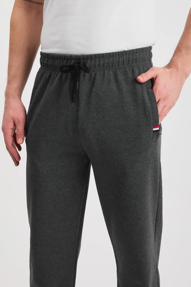 ميتاليك Black-Anthracite Men's Zippered Pocket Embroidery Detailed Straight Leg Relaxed Cut Daily 2-Pack Sweatpants MTLCE107