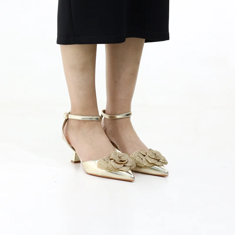 LAMARAPARIS ROSETTE POINTED-TOE ANKLE STRAP 6CM HEEL WITH FLORAL