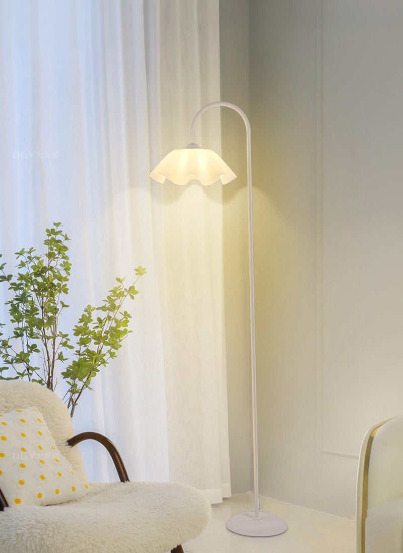 Ins Style 3-Color Flower Lampshade Floor Lamp, Living Room Sofa Bedroom Bedside Lamp Vertical Floor Lamp