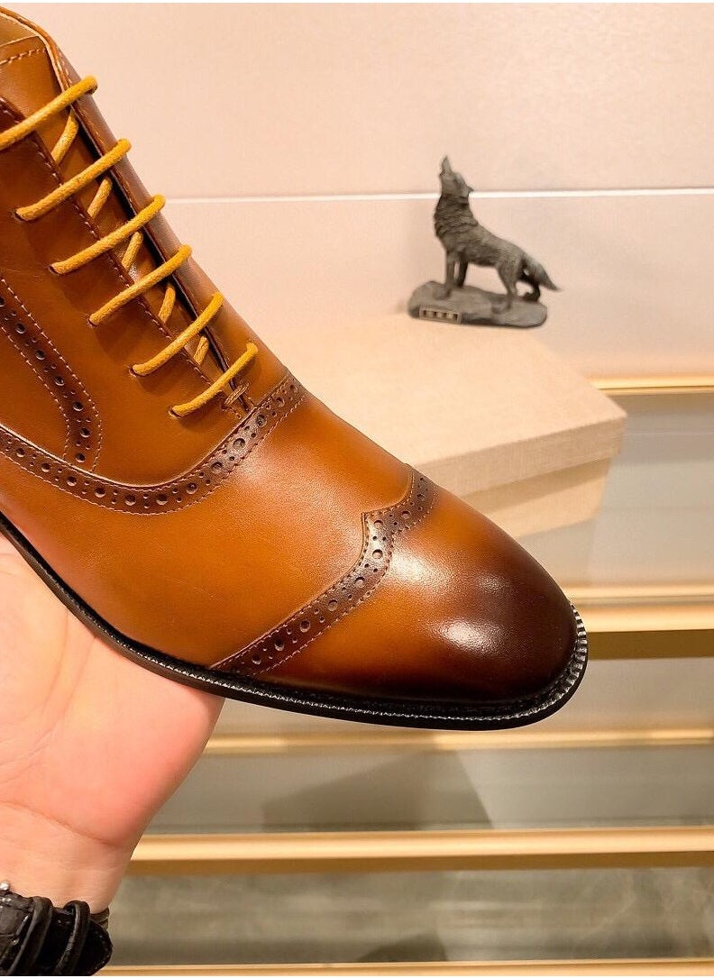 General - Men's Retro Fashion Shiny Pointed Toe Boots Low Heel Lace Up Casual And Comfortable Printed Short Boots Leather Shoes - Image 1