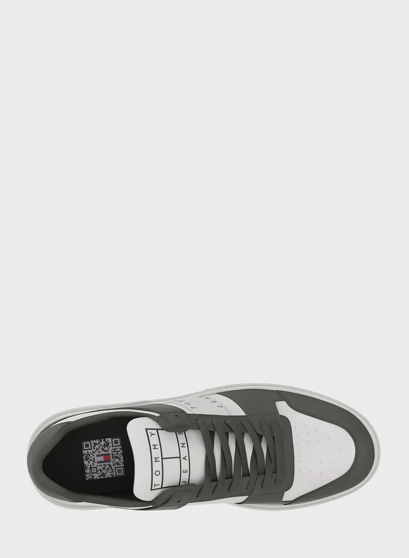 TOMMY JEANS Logo Print Low Top Sneakers