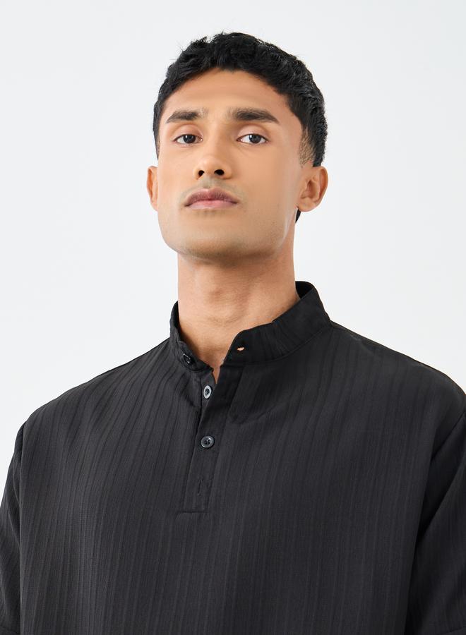 Styli Men Solid Oversized Shirt and Pants Co-Ords - Image 3