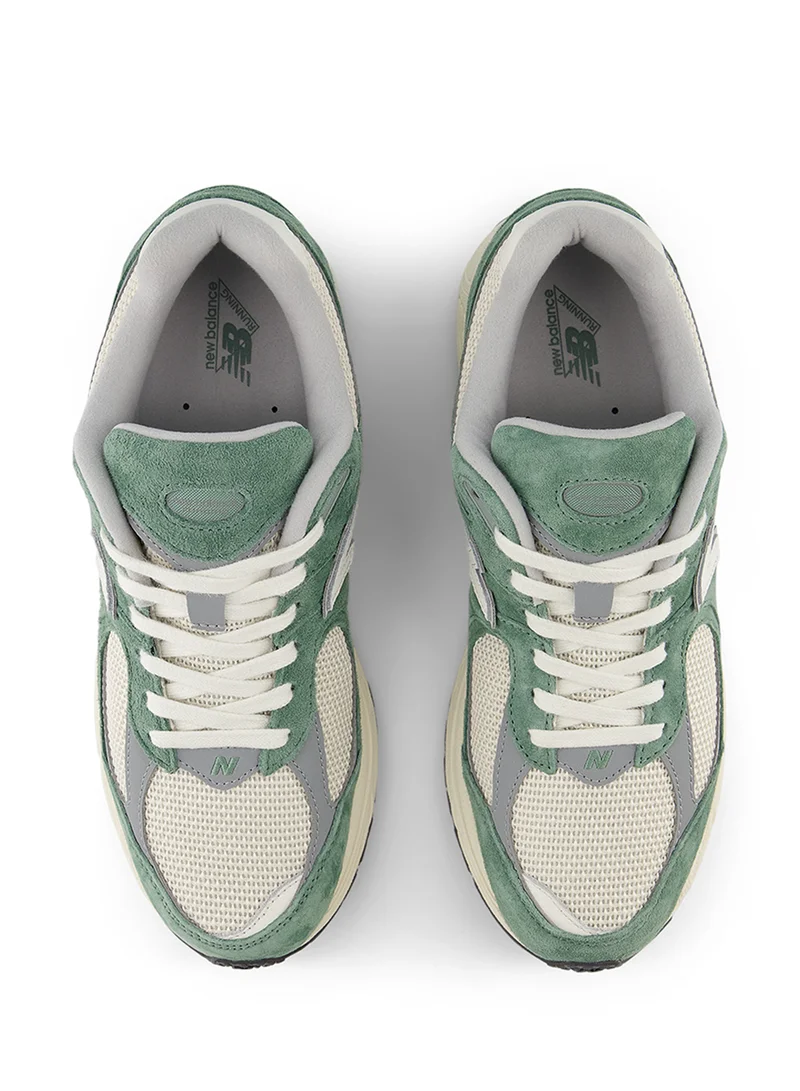 New Balance 2002 Sneakers
