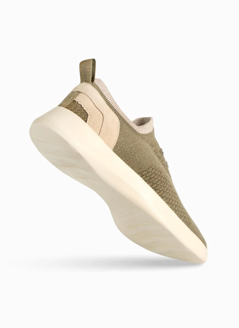 دوا زو لو مدرب أدفلو من الصوف من دي إيه