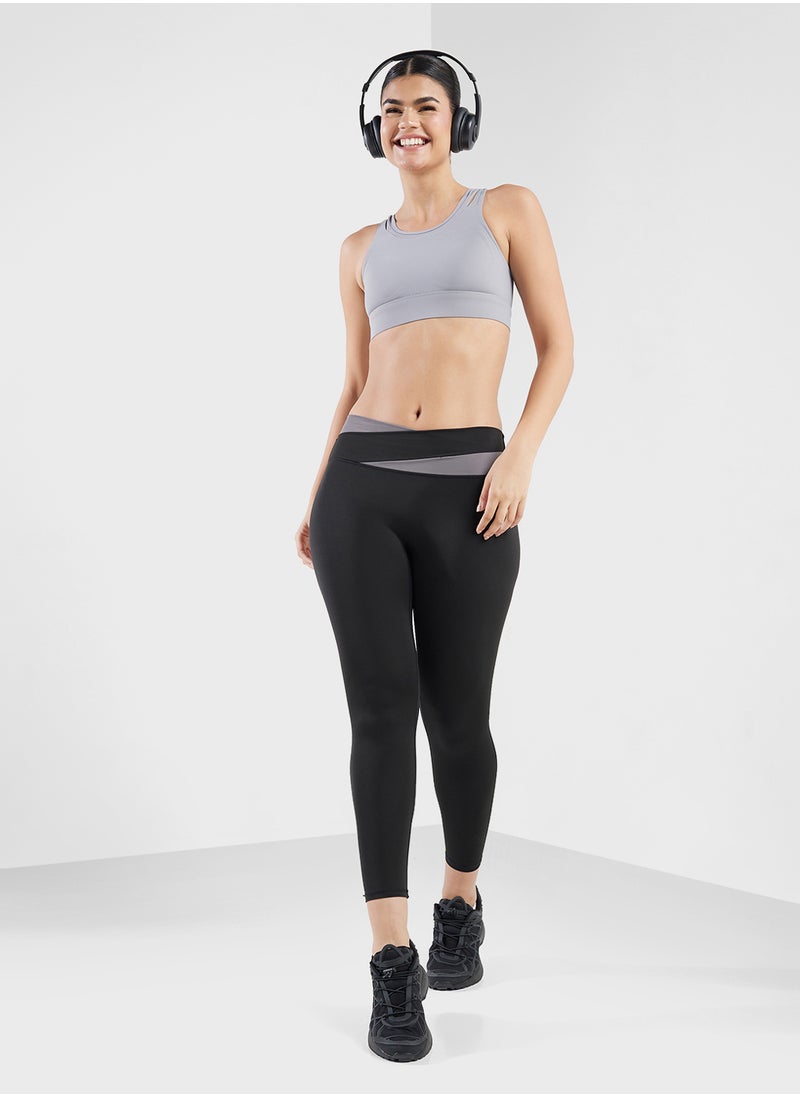 FRWD Full Coverage Sports Bra With Back Clasp  - Image 4