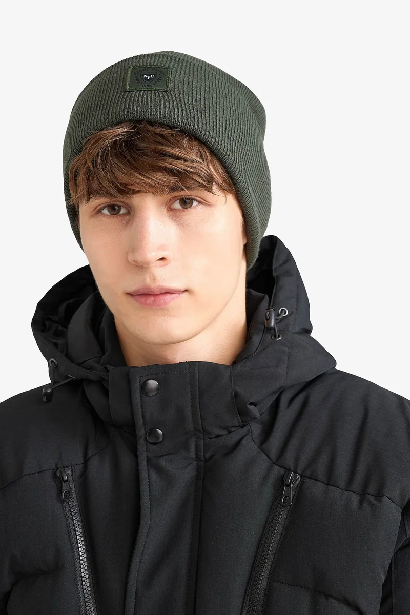 Defacto Man Woven Labeled Knit Beanie