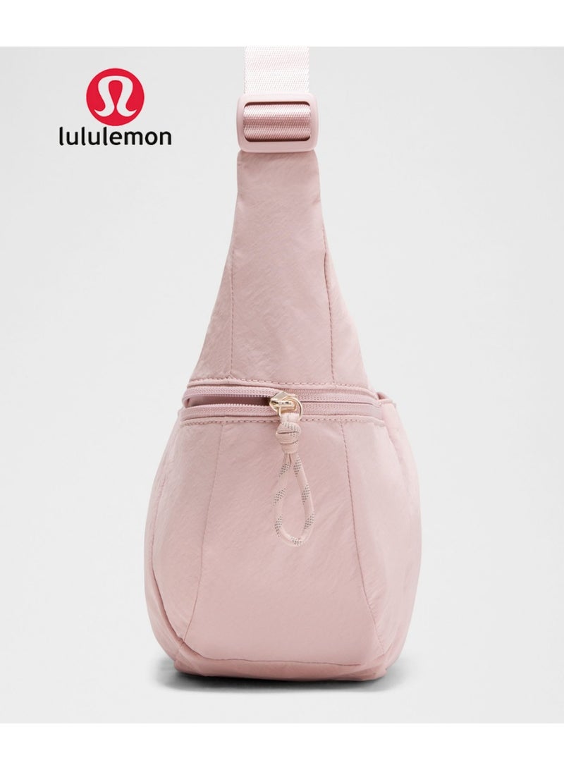 lululemon Slouchy  Crossbody Bag - Large Capacity, Sports-Friendly, Portable Storage - Image 3