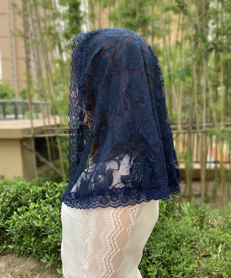 Grettytling Lace Mantilla Veil Soft and comfortable 7 Colors Spanish Style Rose Lace Veil Head Covering D Shape (Navy) - Image 4