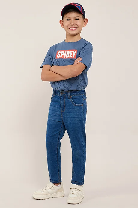 R&B Washed Tapered Fit Jeans with Button Closure