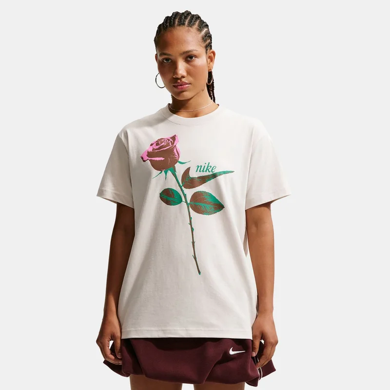 Nike Women's Sportswear Oversized T-Shirt