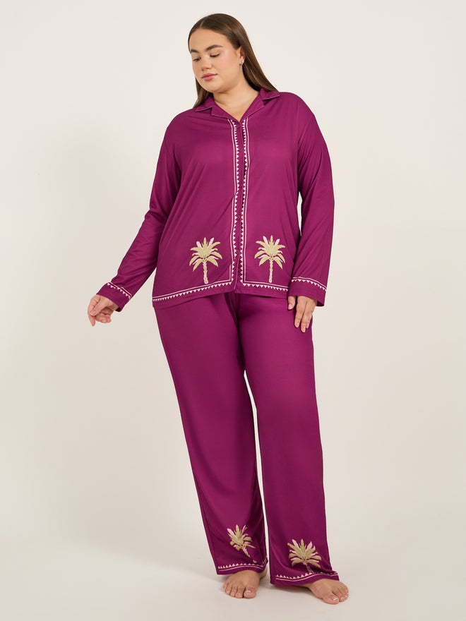 Styli Styli Unwind Plus Size Palm Tree Graphic Print Long Sleeve Shirt and Pyjama Set  - Image 1