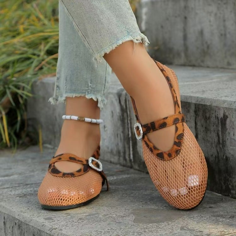 Plus Size Rhinestone Buckle Hollow Ballet Flat-Bottomed Fashion Single Summer Round Head Shoes - Image 1