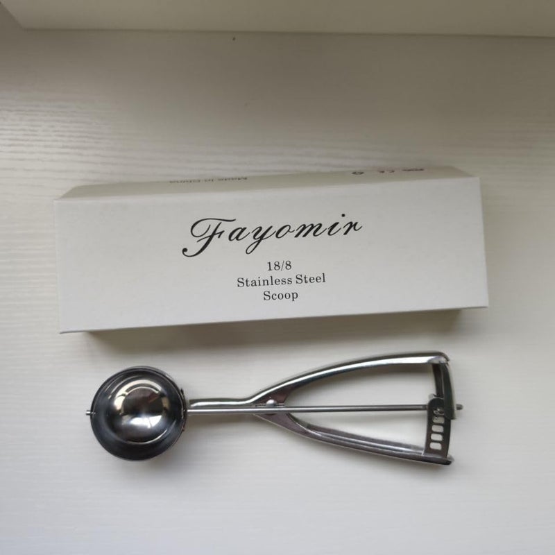 Fayomir Cookie Scoop 1.5 Tablespoon, Small Cookie Dough Scoop, Cookie Scoops for Baking, Ice Cream Scoop, Selected 18/8 Stainless Steel for Making Cookie, Melon Ball, Ice Cream, Meatball - Image 4