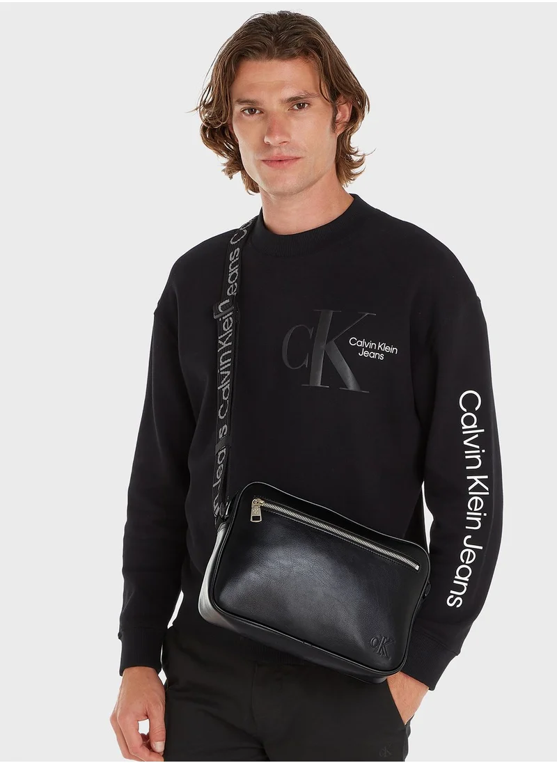 Calvin Klein Jeans Logo Camera Bag