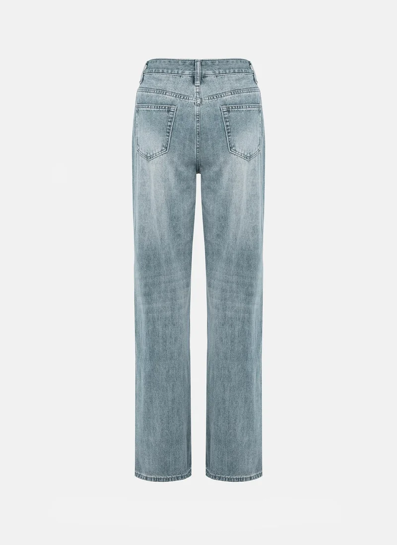 Lichi  Loose light-wash denim jeans for Women | Best Price UAE