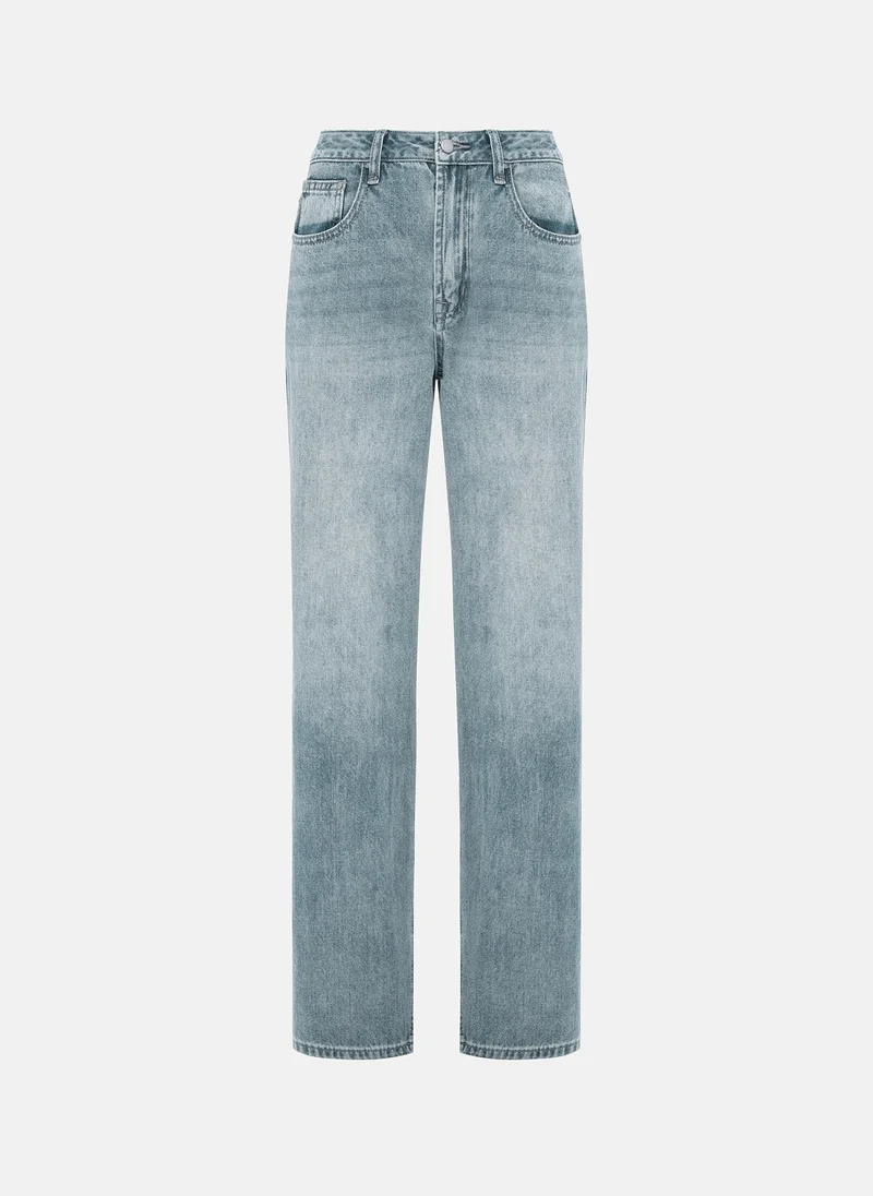 ليتشي بنطال جينز فضفاض خفيف الوزن