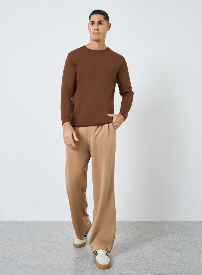 ستايلي سويتر بني محبوك بأكمام طويلة للرجال - Image 2