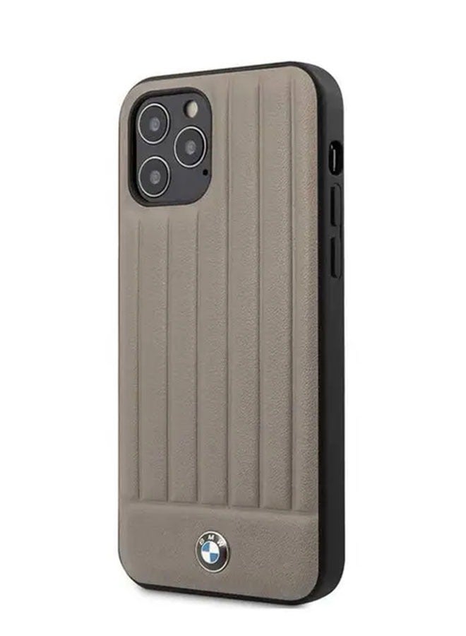 بي إم دبليو حافظة صلبة لامعة من البولي كربونات/البولي يوريثان الحراري من الجلد الأصلي مع خطوط رأسية مختومة ساخنة متوافقة مع هاتف iPhone 12 Pro Max (6.7 بوصات) - Image 1