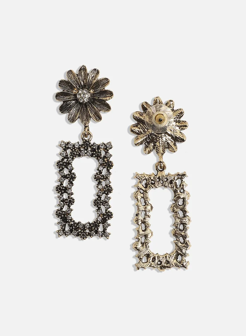 SOHI Daisy Intricate Geometric Artificial Drop Earring Jewellery