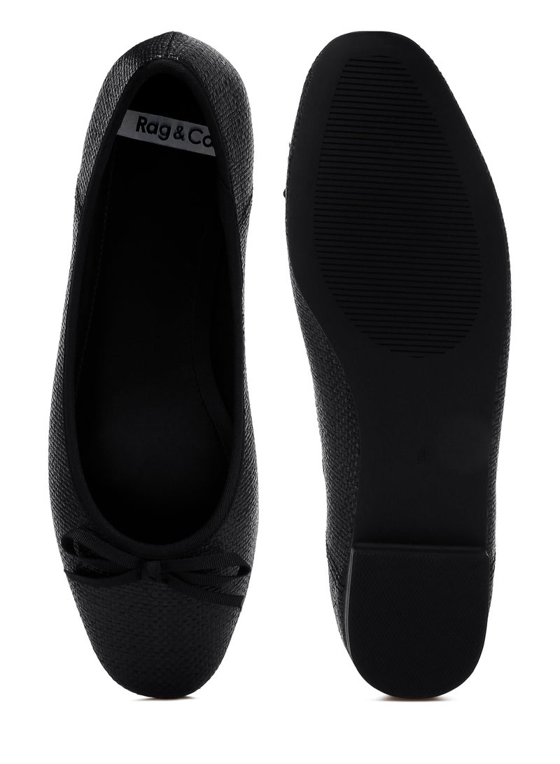 لندن راج أحذية باليه من الرافيا باللون الأسود - Image 4