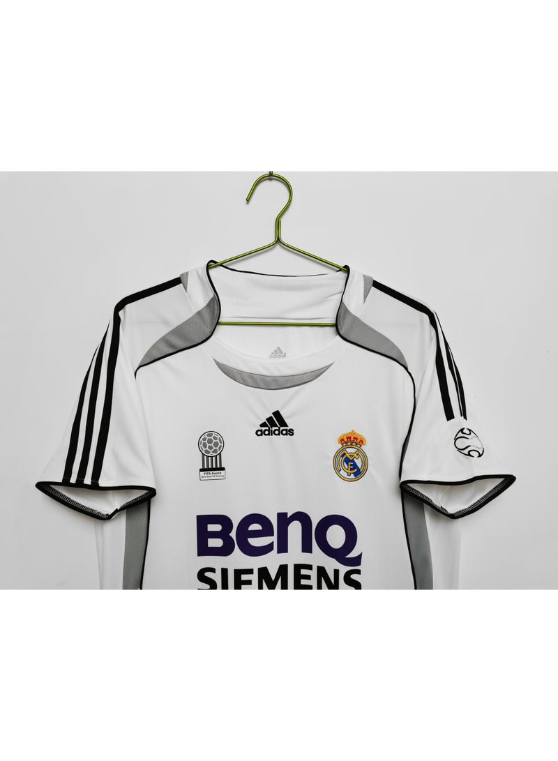 Real Madrid 2006/07 Real Madrid home retro jersey classic jersey - Image 3