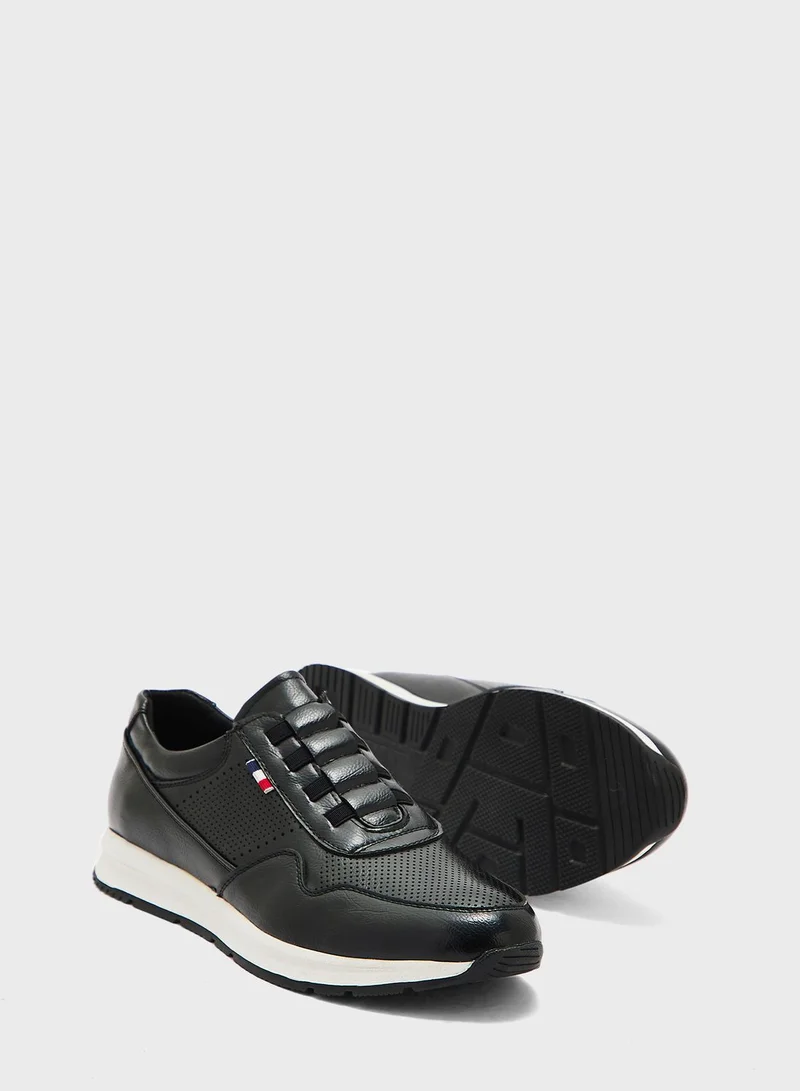 Robert Wood Webbing Loop Highlight Smart Slip Ons