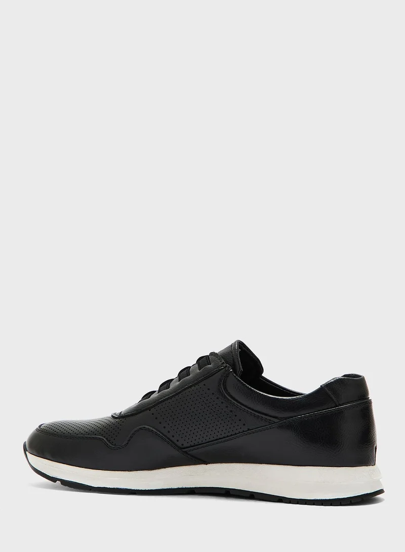 Robert Wood Webbing Loop Highlight Smart Slip Ons