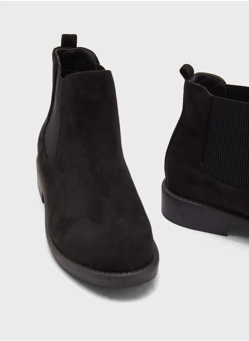 ELLA Faux Suede Round Point Ankle Boot