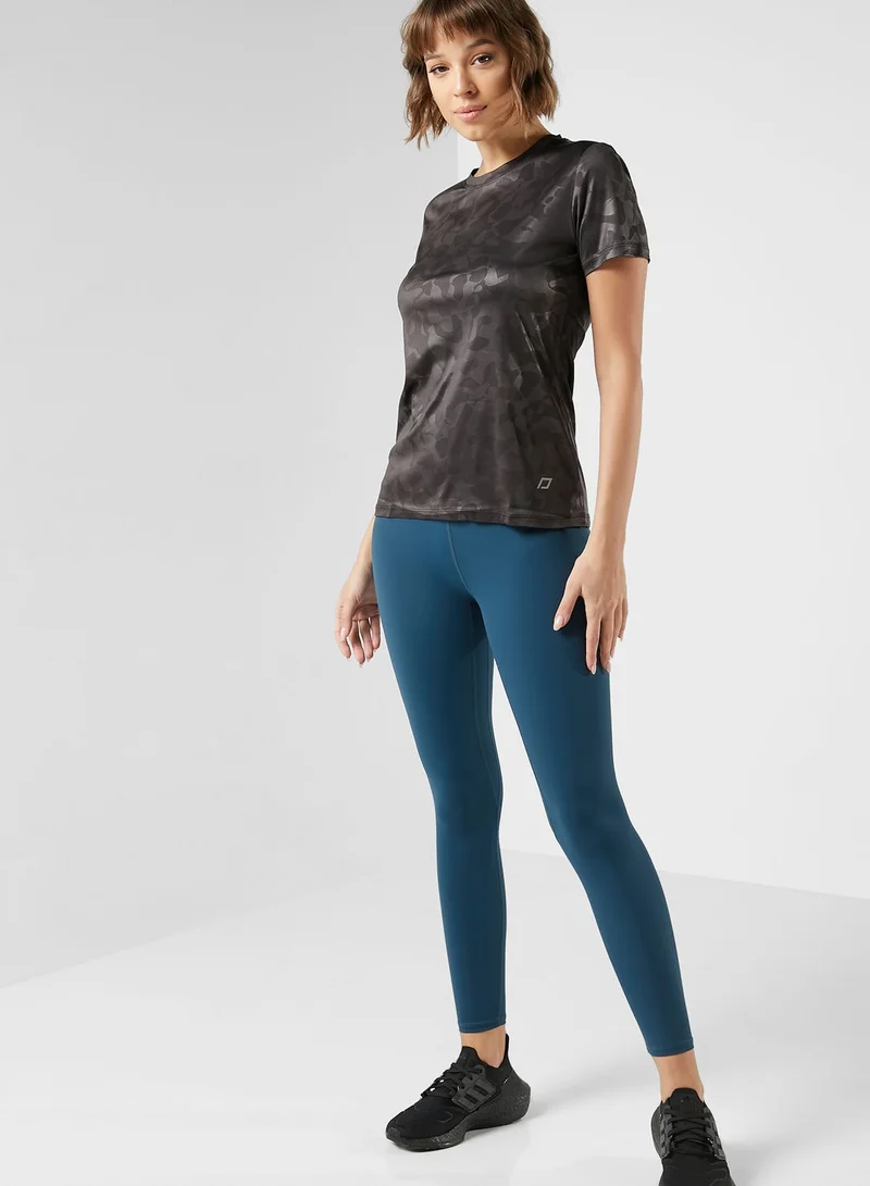 FRWD Mesh Pattern T-Shirt