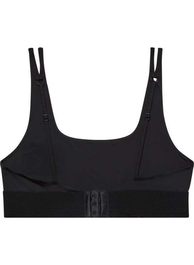 كالفن كلاين جينز تيشيرت بياقة دائرية وشعار