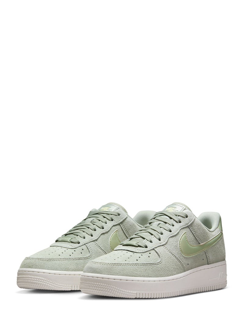 Nike - Air Force 1'07 Se Suede - Image 1