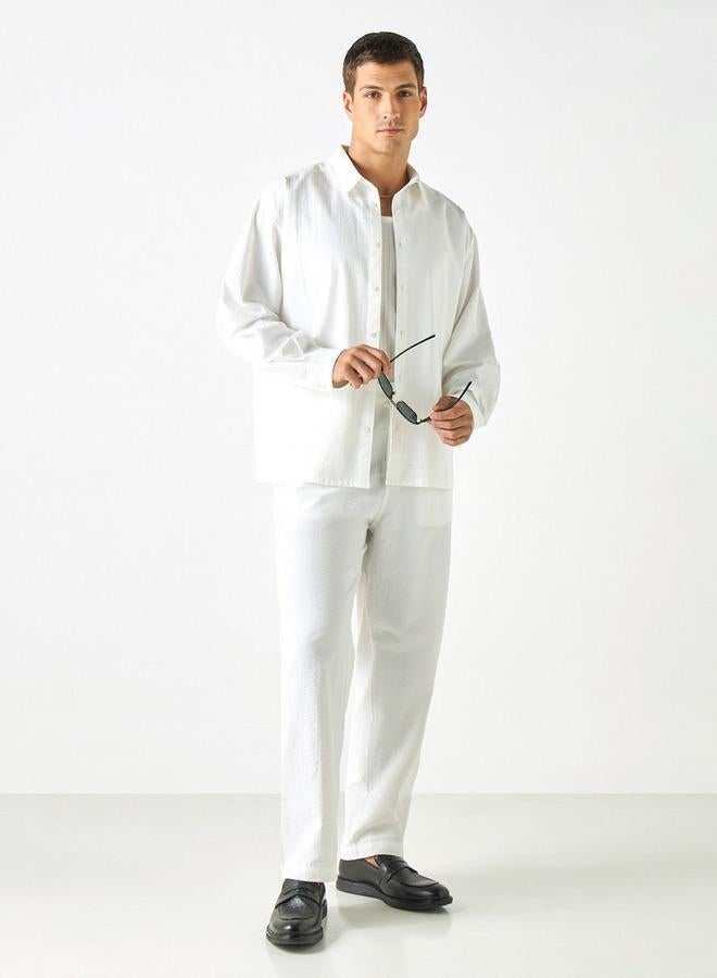 ايكونيك قميص بارز الملمس بقصّة عادية وياقة وأكمام طويلة من أيكونيك - Image 2