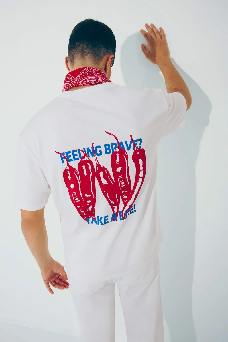 ديفاكتو Boxy Fit Crew Neck Printed Short Sleeve T-Shirt