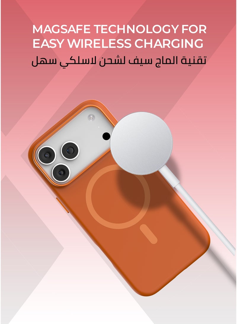 زوندا كفر بيور ايفون 17 برو ماج سيف لون برتقالي- بطانة داخلية من المايكروفايبر لحماية من الخدوش،إطار كاميرا معدني مرتفع لحماية العدسة، مصنوع من السيليكون السائل مع طبقة مقاومة  للبصمات، متوافق مع ملحقات MagSafe - Image 5