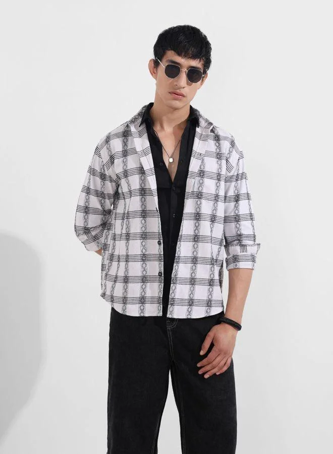 The Indian Garage Co Men Relaxed Fit Checked Cutaway Collar Full Sleeves Shirt