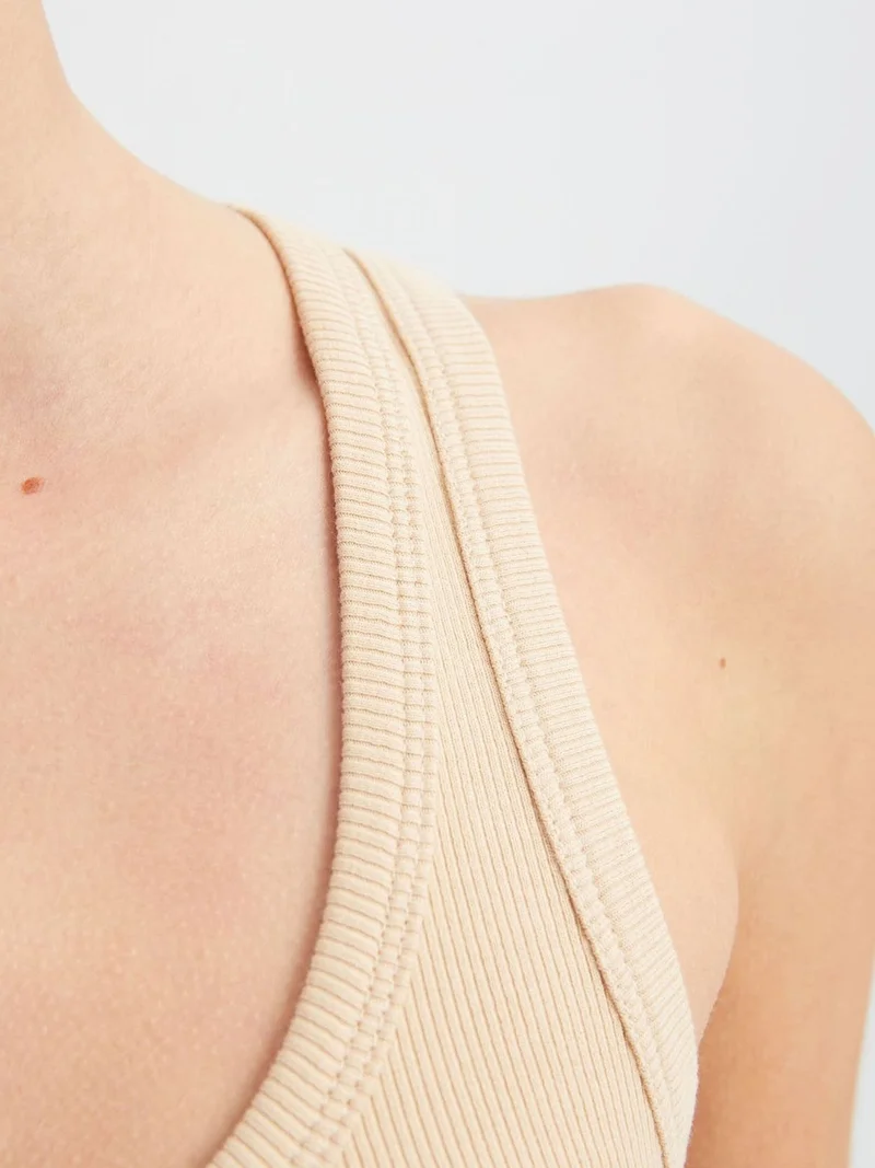 HICCUP Solid Round Neck Basic Cami Top