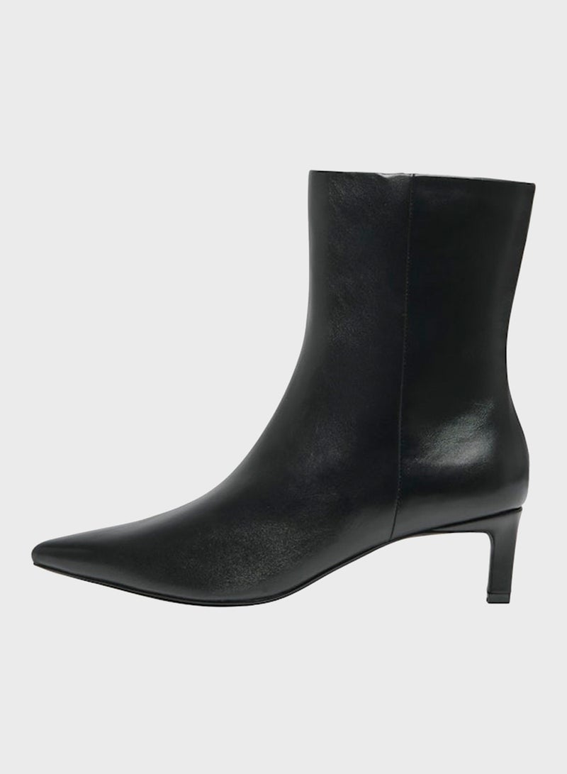 ONLY Onlbrixton Ankle Heeled Boots - Image 2