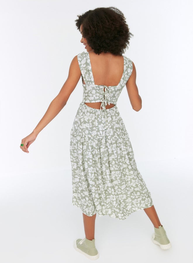 trendyol Floral Skater/Belt Opening Back Detail Floral Print Midi Woven Dress - Image 3