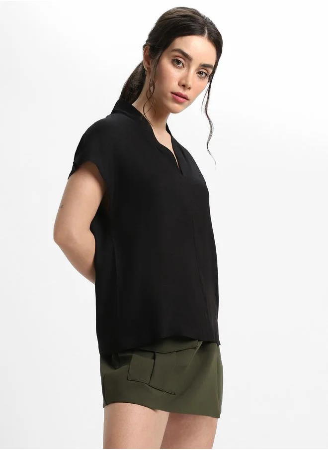 دينيس لينغو V Neck Regular Fit Solid Top by Styli