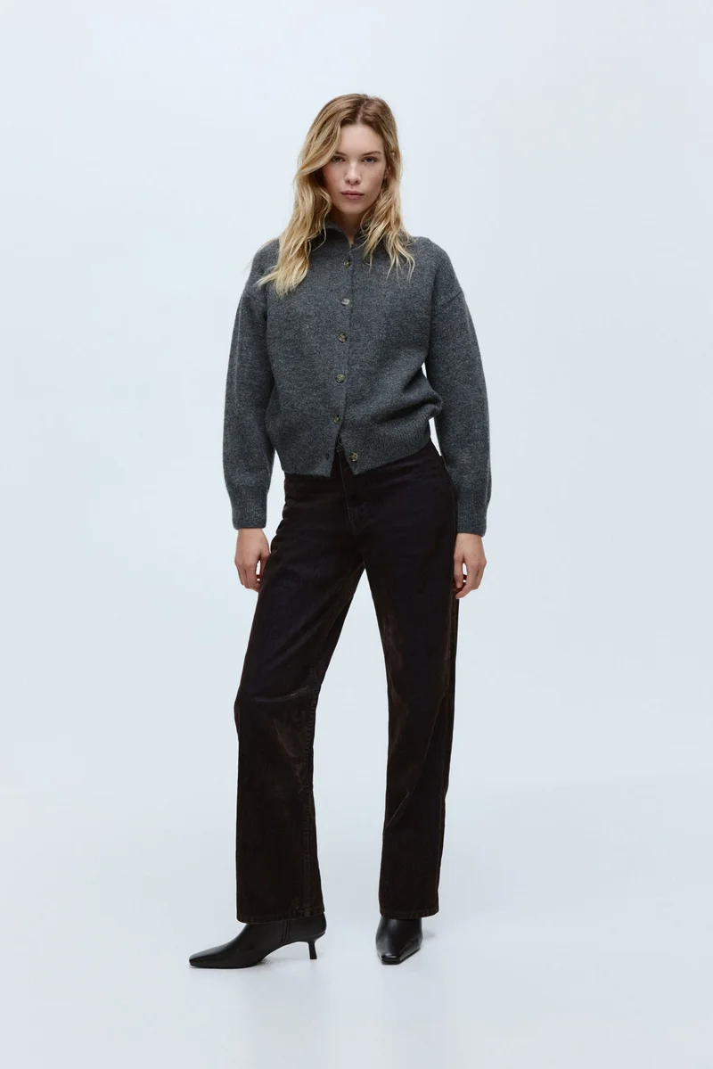 اتش اند ام جينز بخصر عالي وقصّة مستقيمة