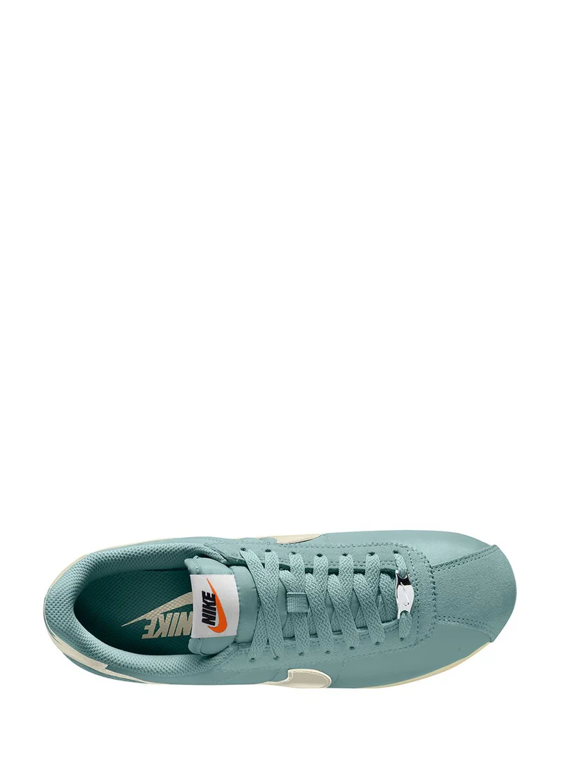 Nike Cortez Texture